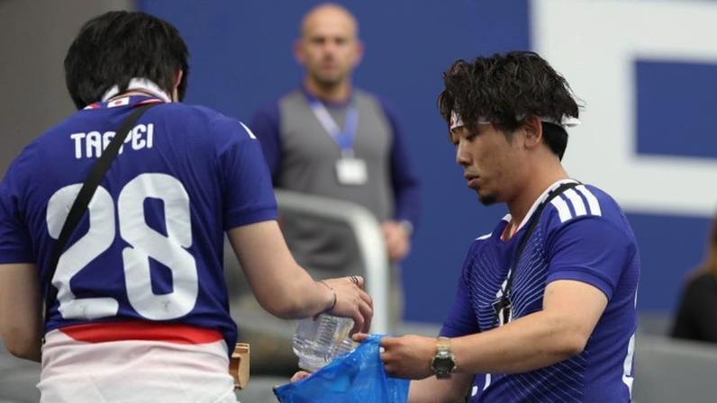 Torcedores do Japão limpam estádio após empate com a Holanda na Copa 2026