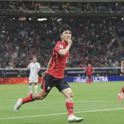 Técnico da Coreia elogia postura da equipe na vitória sobre os tchecos
