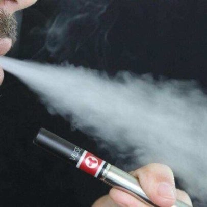 Nova revisão aponta potencial de câncer relacionado a cigarros eletrônicos