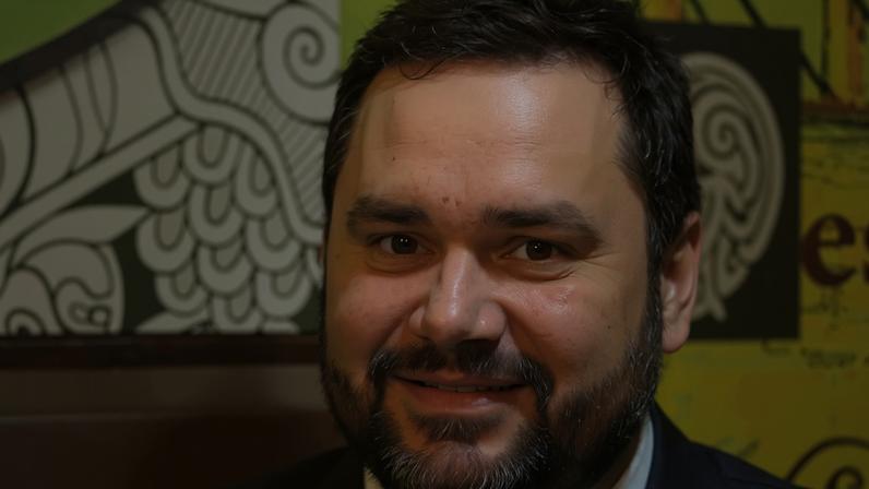 Diego Mendes Sousa volta às origens em novo livro de poesia - (crédito: Divulgação)