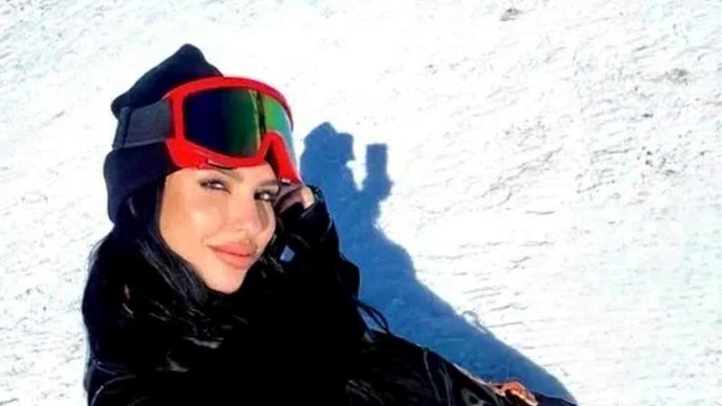 Larissa Nara Rezende exibindo suas viagens em rede social - (crédito: Reprodução/Redes Sociais)