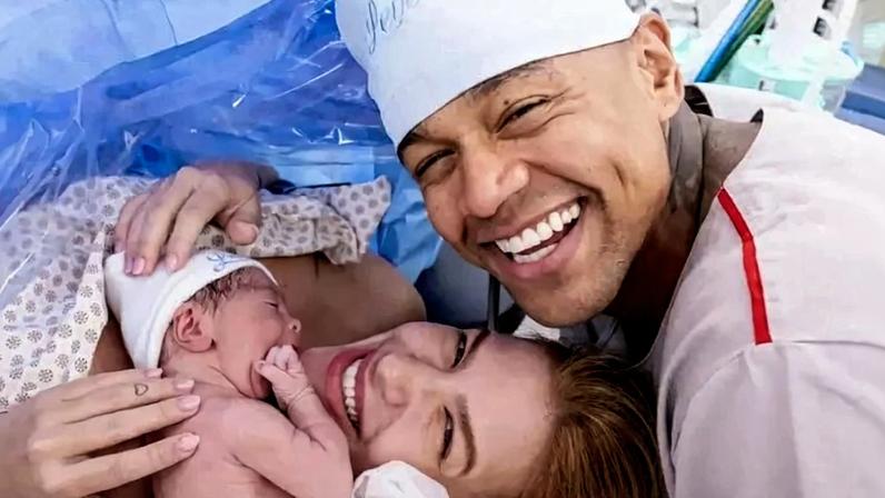 Lore Improta fala sobre vida íntima com Léo Santana após nascimento de filho - (crédito: Observatorio dos Famosos)