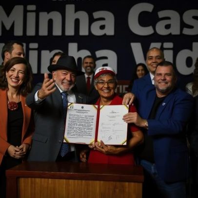 Lula cobra fim da burocracia e denuncia invisibilidade de pobres