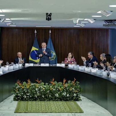 Lula critica brasileiros que apoiam medidas dos EUA contra o Brasil