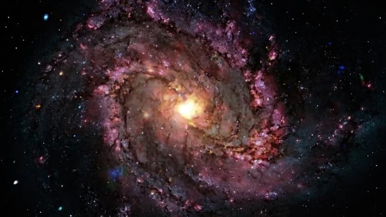 A galáxia M38 está localizada a cerca de 15 milhões de anos-luz da Terra - (crédito: Reprodução/NASA)