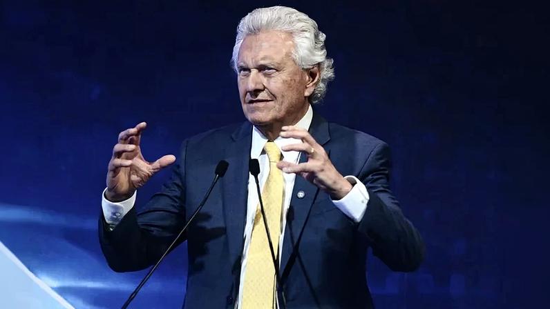 Ainda durante a exposição, Caiado citou a entrada de organizações criminosas no setor de combustível e nas fintechs - (crédito: Minervino Júnior/CB/D.A.Press)