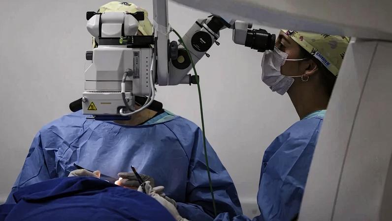 Enamed de 2025 mostrou os problemas na formação médica no país. Exame deste ano aumenta grau de dificuldade para exercer a profissão - (crédito: Marcelo Camargo/Agência Brasil)