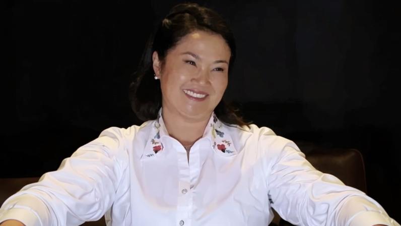 Peru: Fujimori e Sánchez têm empate técnico com 92% das urnas apuradas - (crédito: ANTHONY NINO DE GUZMAN / AFP E ERNESTO BENAVIDES / AFP)