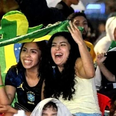 Chuva no Guará surpreende, público permanece no Bar do Toinzinho