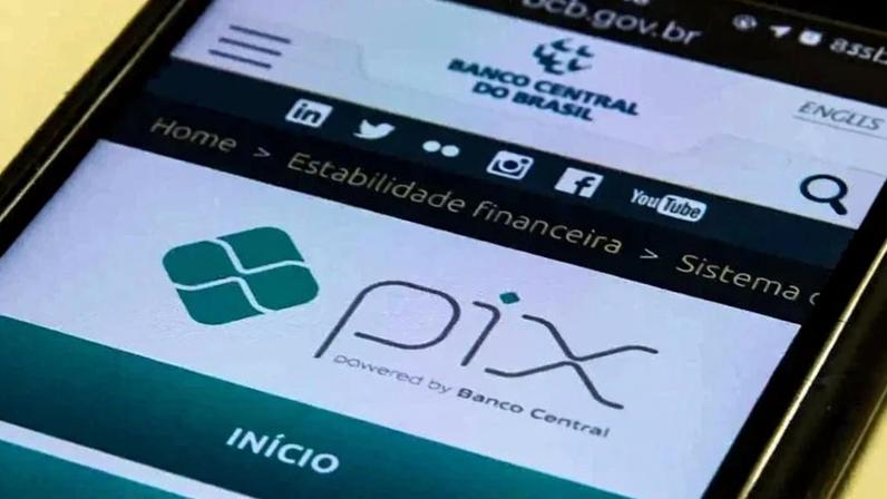 Para o sindicato, incluir o Pix na Constituição exigiria procedimentos demorados para realizar qualquer mudança no sistema de pagamento - (crédito: Marcello Casal Jr/Agência Brasília)
