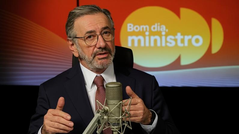 Segundo o ministro, cerca de 21% das exportações brasileiras são impactadas pelas medidas tarifárias adotadas pelo governo Donald Trump - (crédito: Fabio Rodrigues-Pozzebom/ Agência Brasil)