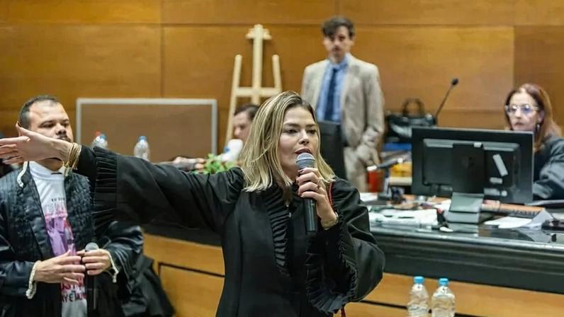 Florence afirmou que havia uma divergência de estratégias para a condução do processo e que, por isso, as partes decidiram encerrar a atuação em comum acordo - (crédito: Reprodução/Instagram)
