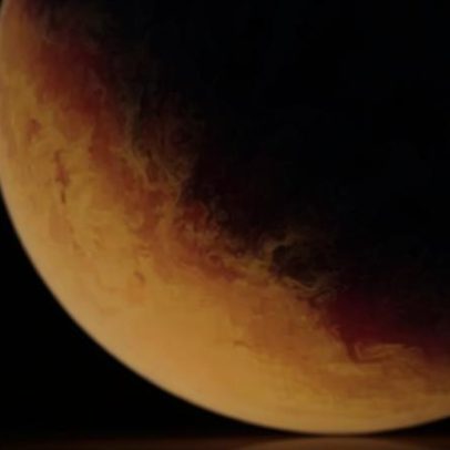 Exoplaneta gigante tem temperatura de quase 600 °C