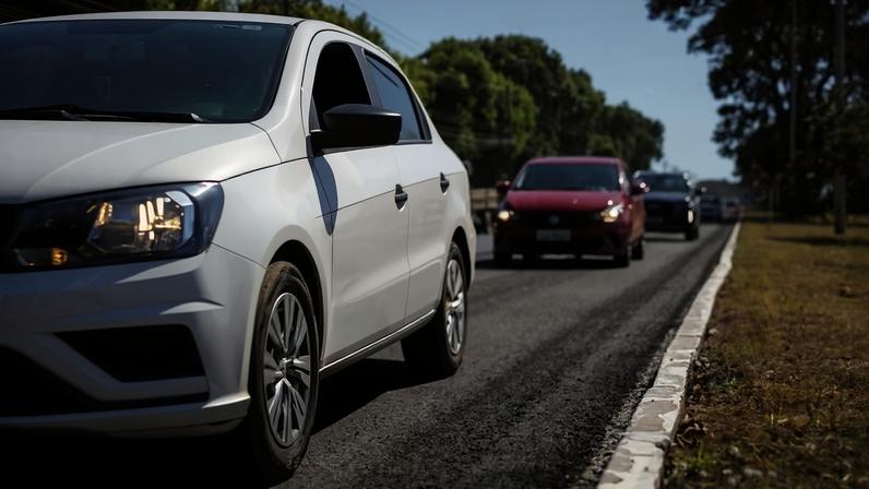 Podem participar motoristas que mantenham cadastro ativo na mesma plataforma há pelo menos 12 meses e tenham realizado, no mínimo, 100 corridas nesse período - (crédito: Divulgação/Semob-DF)