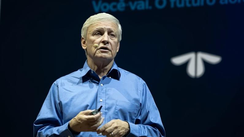 O pediatra Michel Rich, da Harvard Medical School, durante palestra no Arco Day 2026, em São Paulo: para ele a inteligência artificial é um prolongamento do pensamento, não um substituto - (crédito: Aline Ramos)