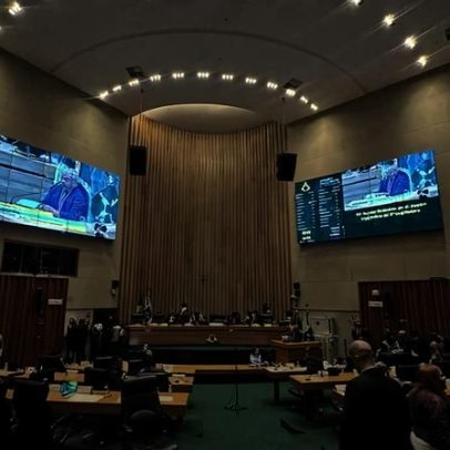 Distritais rejeitam requerimento de convocação do presidente do BRB
