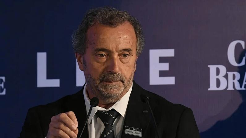 A eficiência é um resultado institucional. Ela não é um atributo intrínseco da tecnologia
