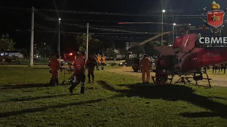 Idoso foi transferido com urgência pelo Corpo de Bombeiros - (crédito: Divulgação/CBMDF)
