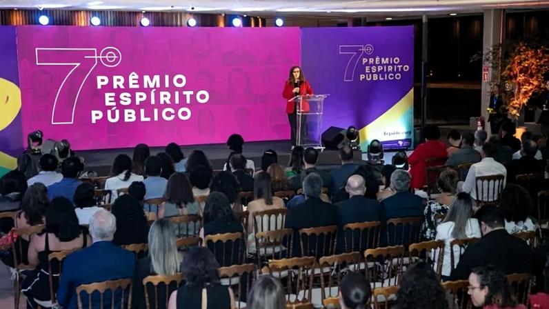 Iniciativa valoriza projetos de transformação no serviço público com premiações de R$12 mil