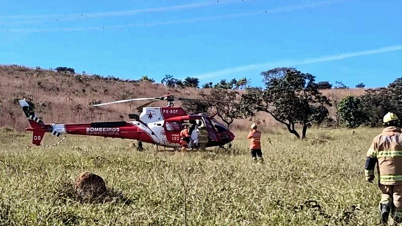 CBMDF transporta vítima de queimaduras graves para uma unidade hospitalar - (crédito: Divulgação: CBMDF)