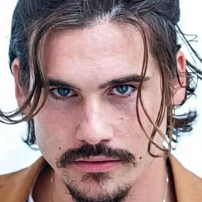 Nicolas Prattes revela método para manter o corpo em forma
