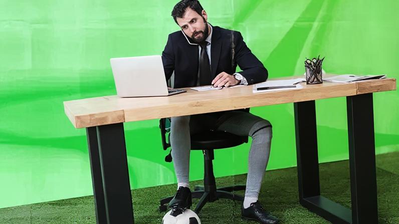 Como curtir a Copa do Mundo sem prejudicar a relação com o chefe