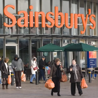 Supermercados do Reino Unido devem ampliar compras, aponta estudo
