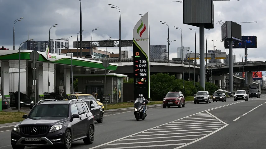 A Tatneft gas station in Moscow on June 16.