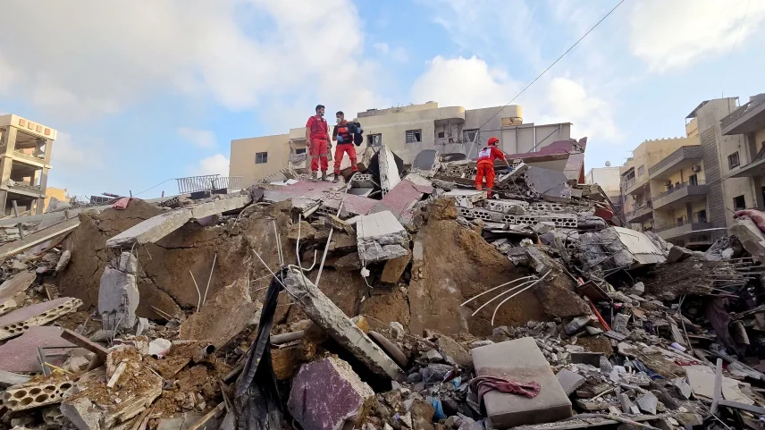 First responders at the site of an Israeli strike in Tyre, Lebanon, on June 1.