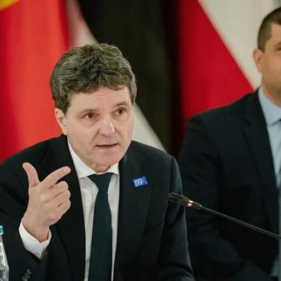 Presidente romeno troca indicados a Primeiro-Ministro para formar governo