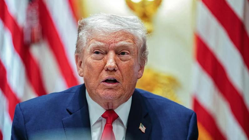 Trump conversa com Putin e Zelenskyy, com negociações de paz em pausa