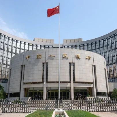 Mercadores usam IA para decifrar fórmula por trás do fix de câmbio do PBOC