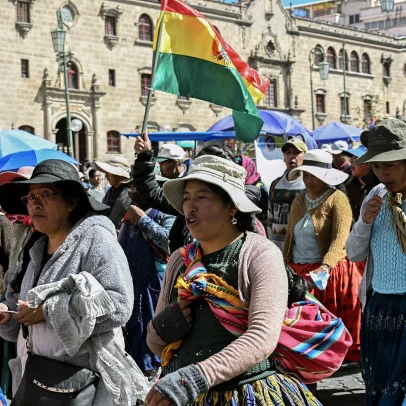 Planos para explorar riquezas minerais da Bolívia são afetados por protestos