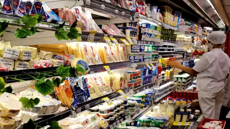 Produtos em supermercado (Foto: Tânia Rêgo/Agência Brasil)