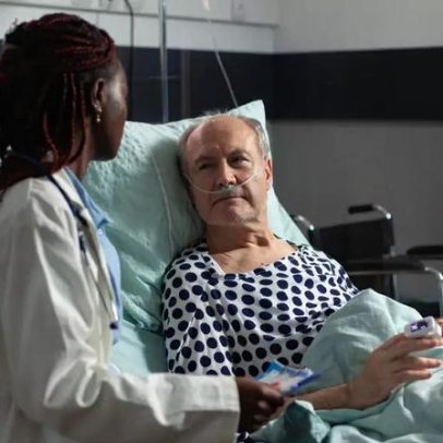 Sarcopenia: perda muscular pode comprometer equilíbrio e autonomia de idosos