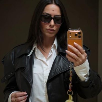 Sabrina Sato usa look P&B com cap toe, calçado icônico da Chanel dos anos 50