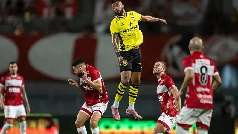 São Bernardo e CRB mediram forças neste domingo, pela Série B do Brasileiro –