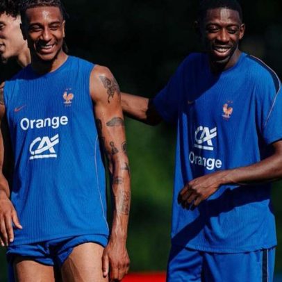 França faz treino completo antes da estreia na Copa