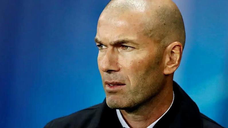 Zidane marcou duas vezes contra o Brasil na final da Copa de 1998 18/9/ 2019 REUTERS/Benoit Tessier