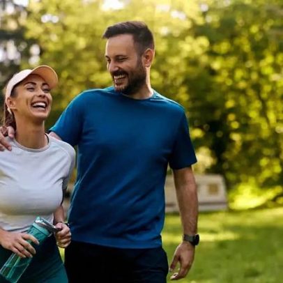 Corrida a dois traz 7 benefícios para corpo e relacionamento