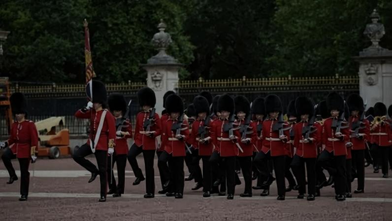 Troca de Guarda no Palácio de Buckingham, em Londres23/8/ 2021. Yui Mok/Pool via REUTERS
