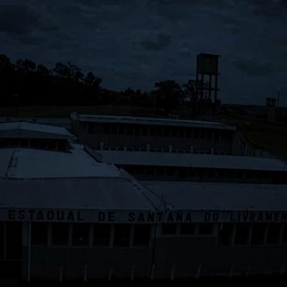 Justiça concede 20 dias para Estado corrigir riscos em presídio do RS