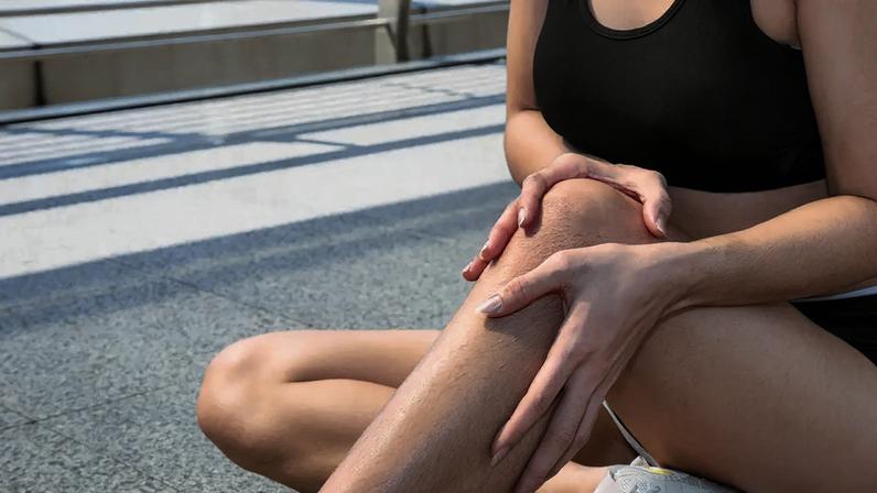 Entenda por que o rompimento do LCA é mais comum em mulheres