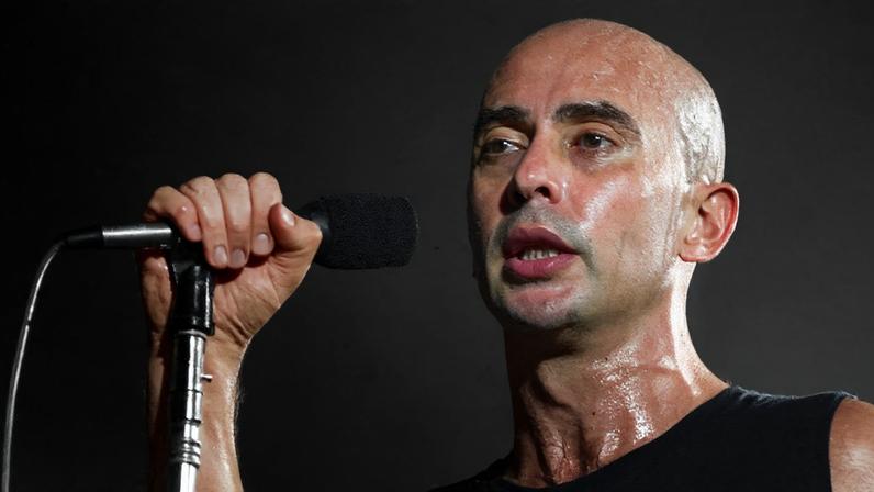 Carlos 'Indio' Solari, ícone do rock argentino, morre aos 77 anos (Daniel Jayo Getty Images)