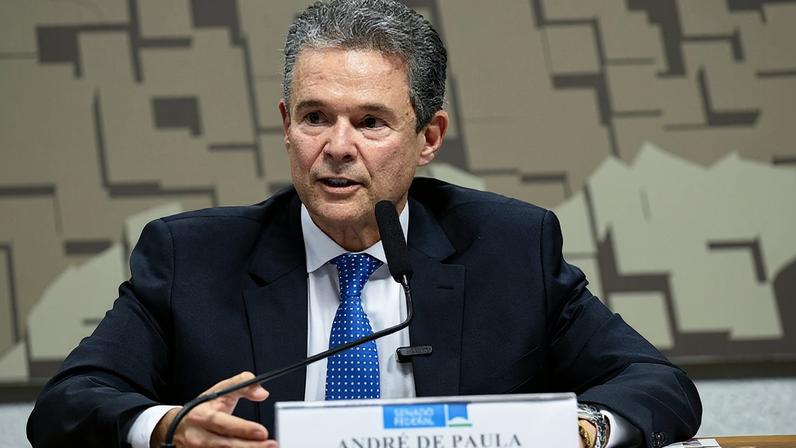 Em pronunciamento, ministro de Estado da Pesca e Aquicultura, André Carlos Alves de Paula Filho.