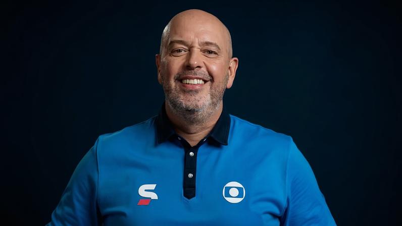 Alex Escobar vai passar a noite em observação no hospital em Nova Jersey — Foto: Globo/Estevam Avellar
