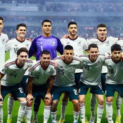 México domina Grupo A da Copa jogando em casa