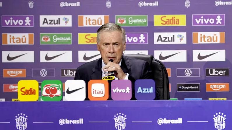 Carlo Ancelotti — Foto: Ricardo Moraes/Reuters