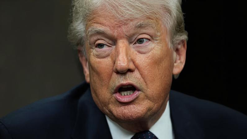 Trump durante um evento no Salão Oval em 5 de maio de 2026 — Foto: Reuters/Evan Vucci
