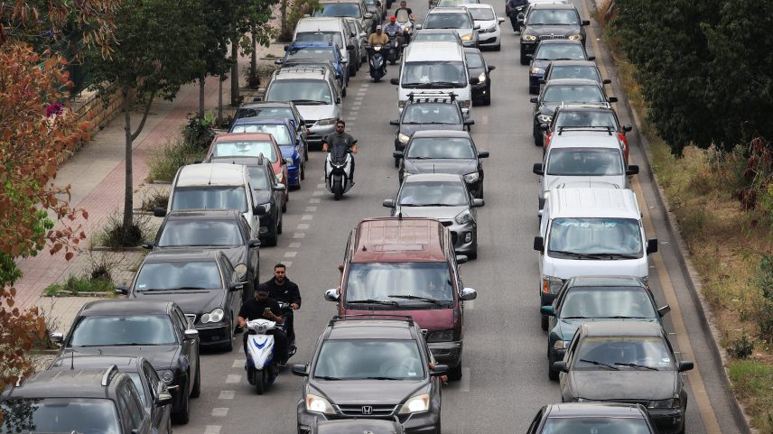 Libaneses fogem após avisos de Israel sobre novos ataques a Beirute